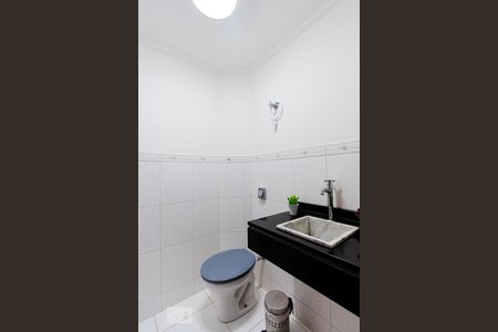 Casa à venda com 168m², 3 quartos e 3 vagasLavabo