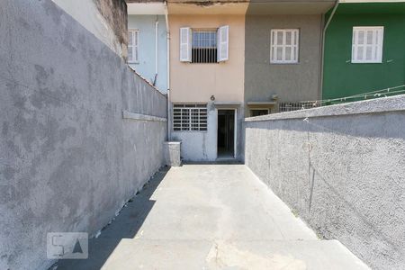 Casa à venda com 108m², 2 quartos e 1 vagaQuintal
