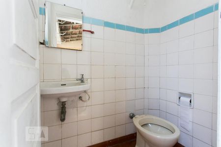 Casa à venda com 108m², 2 quartos e 1 vagaBanheiro de Serviço