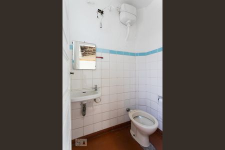 Casa à venda com 108m², 2 quartos e 1 vagaBanheiro de Serviço