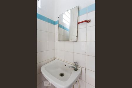 Casa à venda com 108m², 2 quartos e 1 vagaBanheiro de Serviço