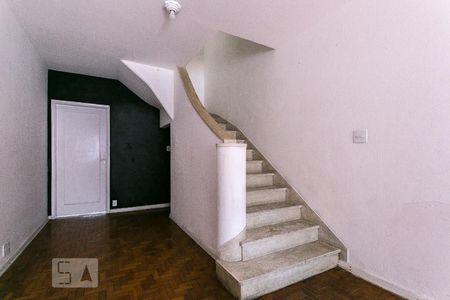 Sala de casa à venda com 2 quartos, 108m² em Vila Gomes Cardim, São Paulo