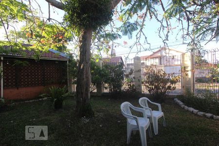 Casa à venda com 80m², 4 quartos e 4 vagas Casa à venda com 80m², 4 quartos e 4 vagasPATIO