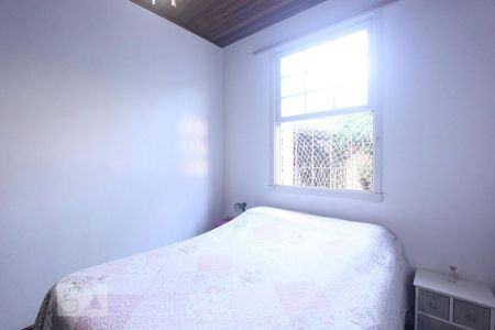 Casa à venda com 80m², 4 quartos e 4 vagas Casa à venda com 80m², 4 quartos e 4 vagasQUARTO 2