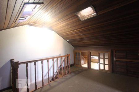 Casa à venda com 80m², 4 quartos e 4 vagas Casa à venda com 80m², 4 quartos e 4 vagasQUARTO 4