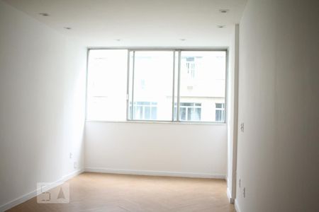 Sala de apartamento para alugar com 3 quartos, 100m² em Icaraí, Niterói