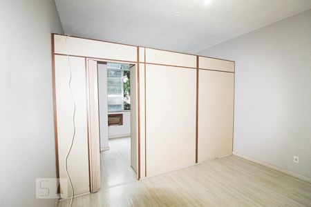 Apartamento à venda com 29m², 1 quarto e sem vagaSala