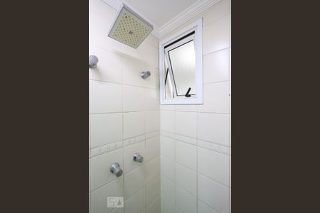 Apartamento para alugar com 75m², 3 quartos e 2 vagas Apartamento para alugar com 75m², 3 quartos e 2 vagasSuíte Banheiro