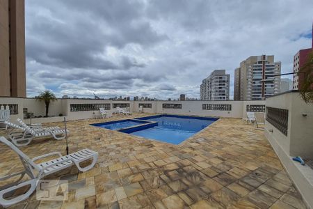 Apartamento para alugar com 75m², 3 quartos e 2 vagas Apartamento para alugar com 75m², 3 quartos e 2 vagasÁrea comum - Piscina