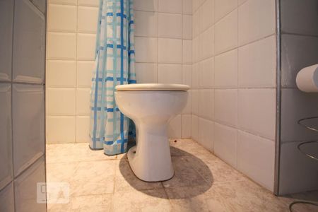 Apartamento à venda com 185m², 3 quartos e 2 vagasBanheiro de Serviço