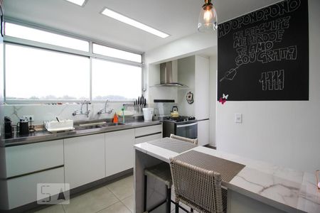 Apartamento à venda com 185m², 3 quartos e 2 vagasCozinha