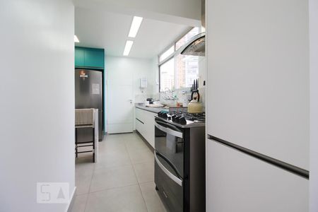 Apartamento à venda com 185m², 3 quartos e 2 vagasCozinha