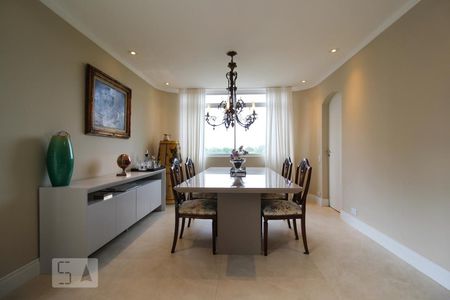 Apartamento à venda com 185m², 3 quartos e 2 vagasSala de Jantar