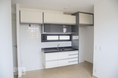 Sala de apartamento para alugar com 2 quartos, 46m² em Santa Maria, Santo André