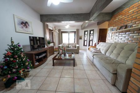 Sala de casa à venda com 4 quartos, 217m² em Feitoria, São Leopoldo