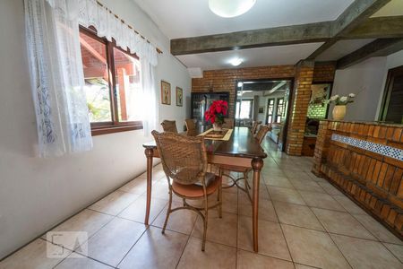 Casa à venda com 217m², 4 quartos e 2 vagasSala de Jantar