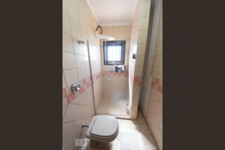 Casa à venda com 217m², 4 quartos e 2 vagasBanheiro 