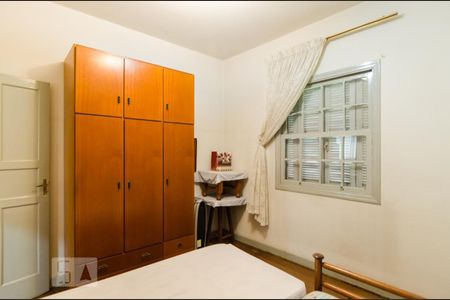 Casa à venda com 130m², 4 quartos e 8 vagasQuarto 3