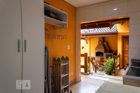 Casa à venda com 250m², 3 quartos e 2 vagas Casa à venda com 250m², 3 quartos e 2 vagasÁrea de Serviço