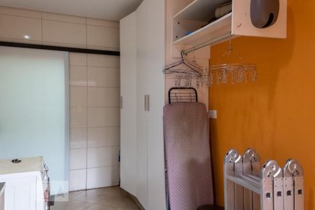 Casa à venda com 250m², 3 quartos e 2 vagas Casa à venda com 250m², 3 quartos e 2 vagasÁrea de Serviço