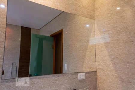 Casa à venda com 250m², 3 quartos e 2 vagas Casa à venda com 250m², 3 quartos e 2 vagasBanheiro da Suíte 2 - Espelho