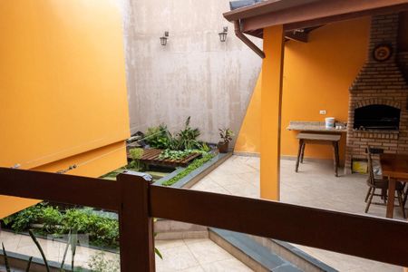 Casa à venda com 250m², 3 quartos e 2 vagas Casa à venda com 250m², 3 quartos e 2 vagasÁrea Externa