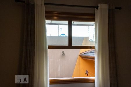 Casa à venda com 250m², 3 quartos e 2 vagas Casa à venda com 250m², 3 quartos e 2 vagasSuíte 2