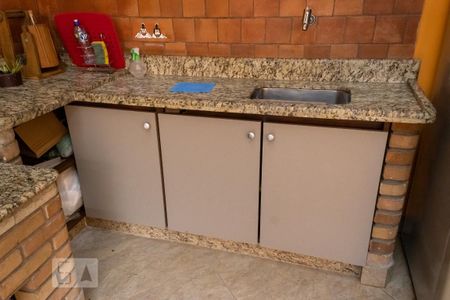 Casa à venda com 250m², 3 quartos e 2 vagas Casa à venda com 250m², 3 quartos e 2 vagasEspaço Gourmet