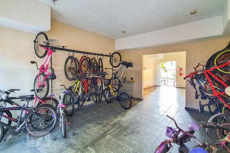 Apartamento para alugar com 48m², 2 quartos e 1 vaga Apartamento para alugar com 48m², 2 quartos e 1 vagaBicicletario