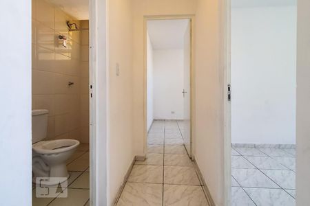 Apartamento para alugar com 48m², 2 quartos e 1 vaga Apartamento para alugar com 48m², 2 quartos e 1 vagaBanheiro Corredor