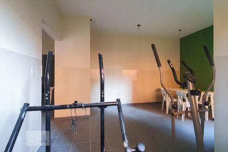 Apartamento para alugar com 48m², 2 quartos e 1 vaga Apartamento para alugar com 48m², 2 quartos e 1 vagaÁrea comum - Academia