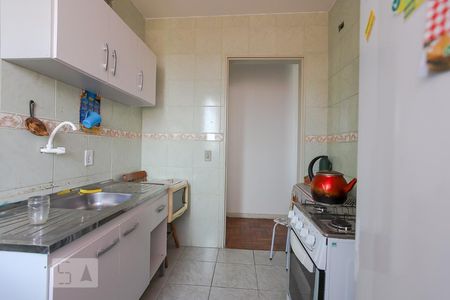 Apartamento à venda com 44m², 1 quarto e sem vaga Apartamento à venda com 44m², 1 quarto e sem vagaCozinha e Área de Serviço