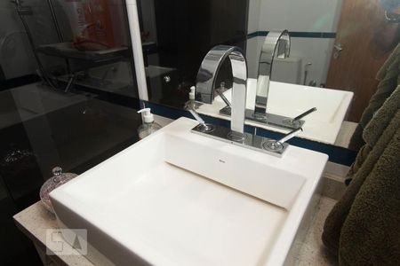 Apartamento à venda com 400m², 4 quartos e 2 vagasBanheiro - Torneira