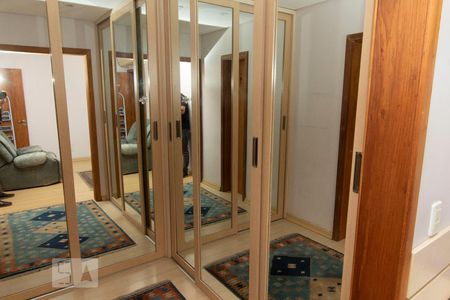 Apartamento à venda com 400m², 4 quartos e 2 vagasCloset da suíte