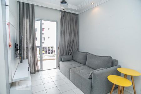 Apartamento à venda com 62m², 2 quartos e 1 vagaSala