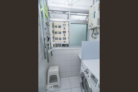 Apartamento à venda com 62m², 2 quartos e 1 vagaCozinha e Área de Serviço