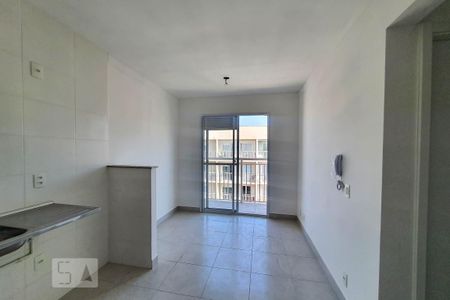 Cozinha/Área de Serviço de apartamento para alugar com 2 quartos, 39m² em Cambuci, São Paulo
