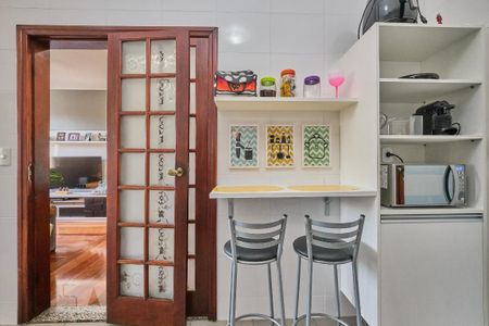 Apartamento à venda com 72m², 2 quartos e 1 vaga Apartamento à venda com 72m², 2 quartos e 1 vagaCozinha