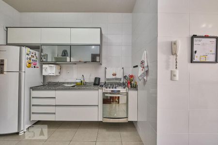 Apartamento à venda com 72m², 2 quartos e 1 vaga Apartamento à venda com 72m², 2 quartos e 1 vagaCozinha
