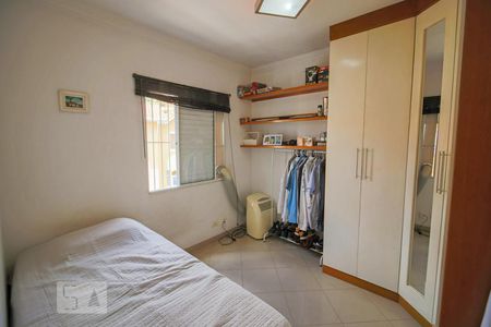 Quarto 1 de casa de condomínio à venda com 2 quartos, 94m² em Vila Pirajussara, São Paulo