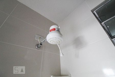 Banheiro de kitnet/studio para alugar com 1 quarto, 23m² em Centro, Rio de Janeiro