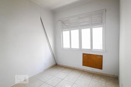 Sala/Quarto de kitnet/studio para alugar com 1 quarto, 23m² em Centro, Rio de Janeiro