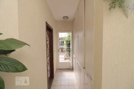 Casa à venda com 280m², 3 quartos e 2 vagasHall