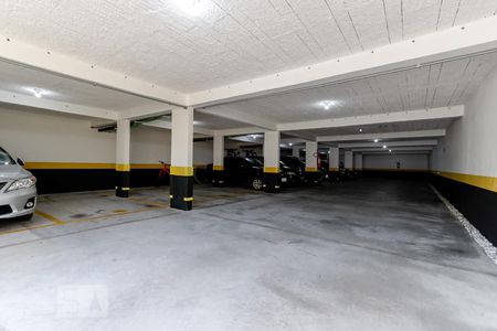 Casa à venda com 80m², 2 quartos e 1 vaga Casa à venda com 80m², 2 quartos e 1 vagaÁrea Comum - Garagem