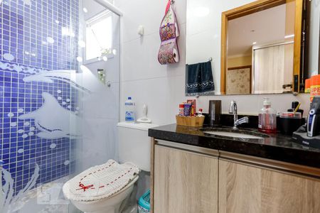 Casa à venda com 80m², 2 quartos e 1 vaga Casa à venda com 80m², 2 quartos e 1 vagaBanheiro da Suíte 1