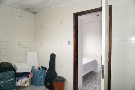 Casa à venda com 107m², 2 quartos e 2 vagasBanheiro da Suíte desativado