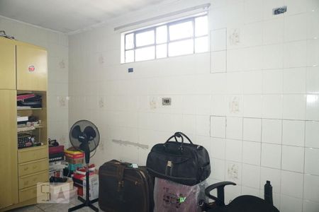 Casa à venda com 107m², 2 quartos e 2 vagasBanheiro da Suíte desativado