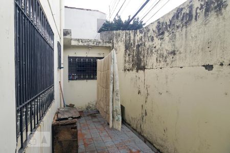 Casa à venda com 107m², 2 quartos e 2 vagasQuintal