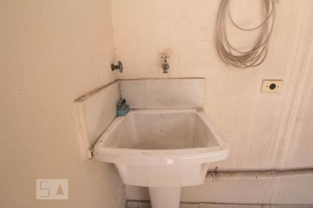 Casa à venda com 178m², 2 quartos e 2 vagasÁrea de Serviço