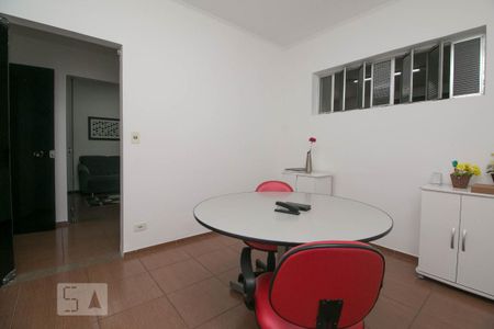 Casa à venda com 178m², 2 quartos e 2 vagasQuarto 2